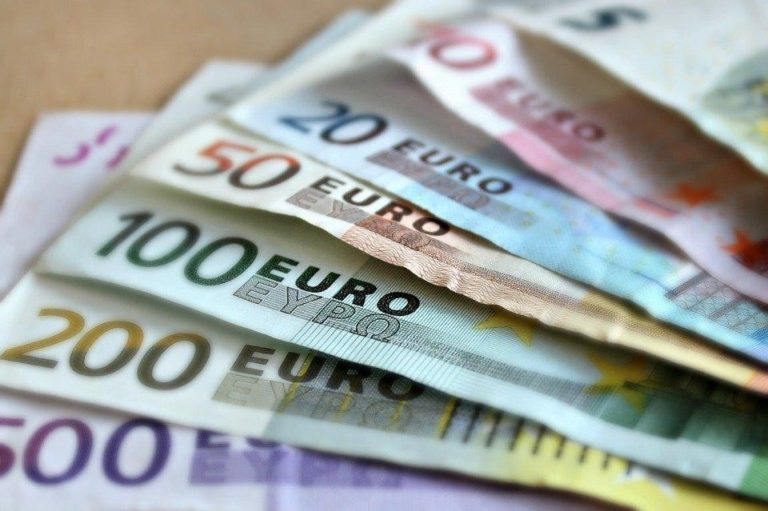 Der EURO: die Währung für mehr als 300 Mio. Menschen - BondGuide