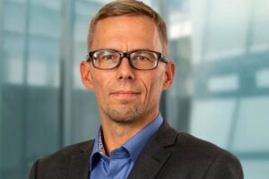 Thomas Haugaard, Spezialist für EMD