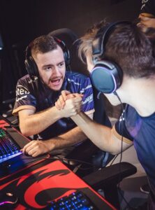 iGaming ist nicht unbedingt eine Solo-Sache